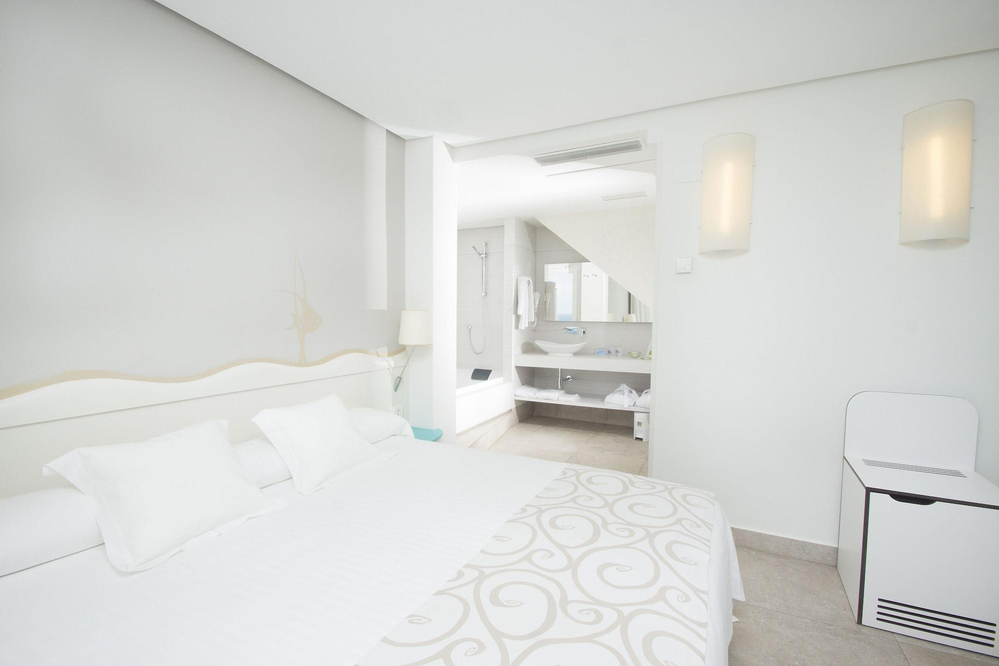 Hotel Meridional كوارذامار ذيل سيغورا المظهر الخارجي الصورة