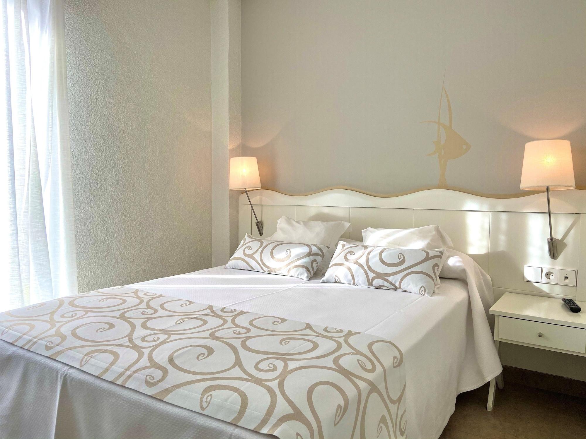 Hotel Meridional كوارذامار ذيل سيغورا المظهر الخارجي الصورة